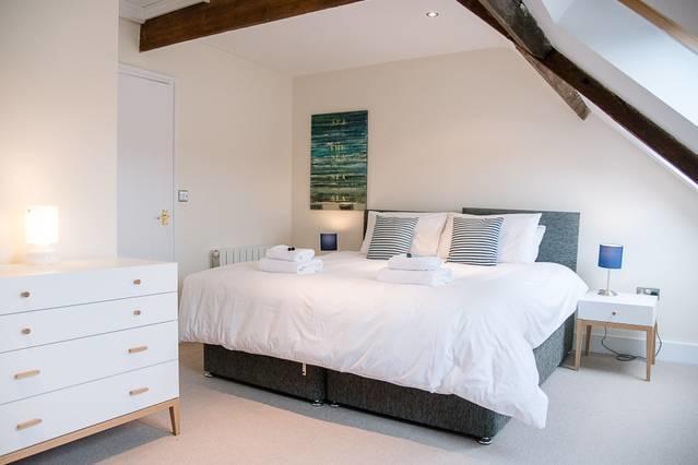 Serendipity, Aldeburgh - An Apartment On The High Street! 외부 사진